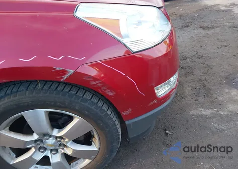 2012 Chevrolet Traverse 1Lt z USA, uszkodzony, nr VIN 1GNKVGED2CJ363730